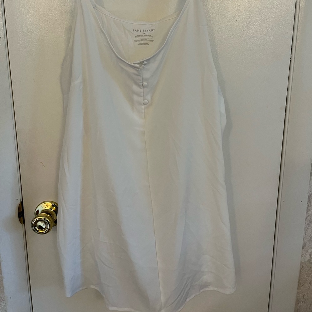 Light and glossy button up tank top